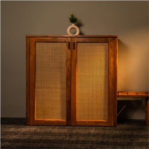 teakwood-show-rack-from-galget-wudkraft-